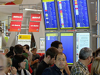 Ver v&iacute;deo  'Seis meses despu&eacute;s del caos de los controladores nadie ha cobrado las indemnizaciones'