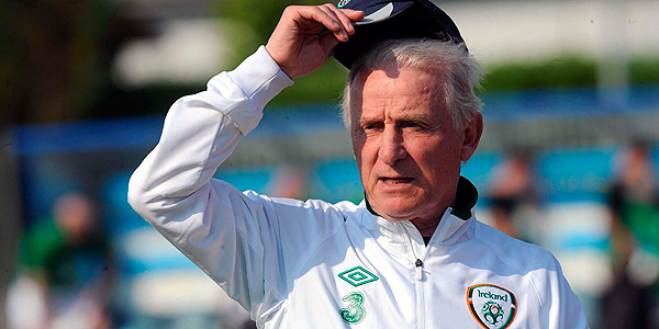 El seleccionador de Irlanda, el italiano Giovanni Trapattoni, durante la sesi&oacute;n de entrenamiento de los irlandeses.