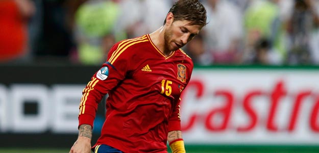Sergio Ramos marca en la tanda de penaltis contra Portugal