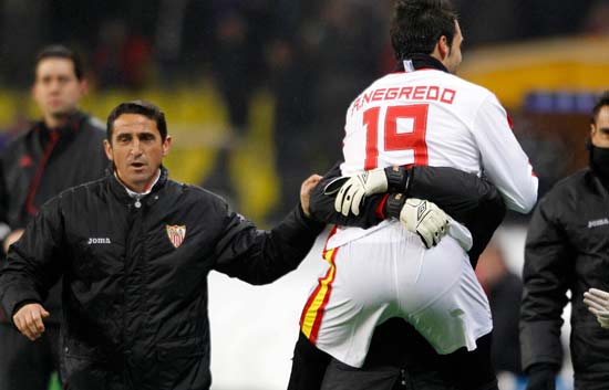 El Sevilla saca oro en Mosc�