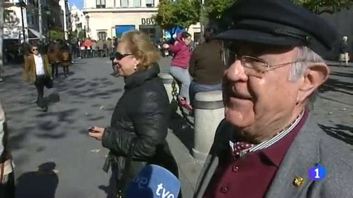 Ir al Video&nbsp;Sevilla vibra con el derbi