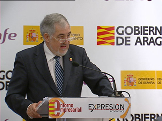 Ver v&iacute;deo  'Sigue abierta la pol&eacute;mica por el acto de apoyo a Garz&oacute;n que se celebr&oacute; en la Complutense'