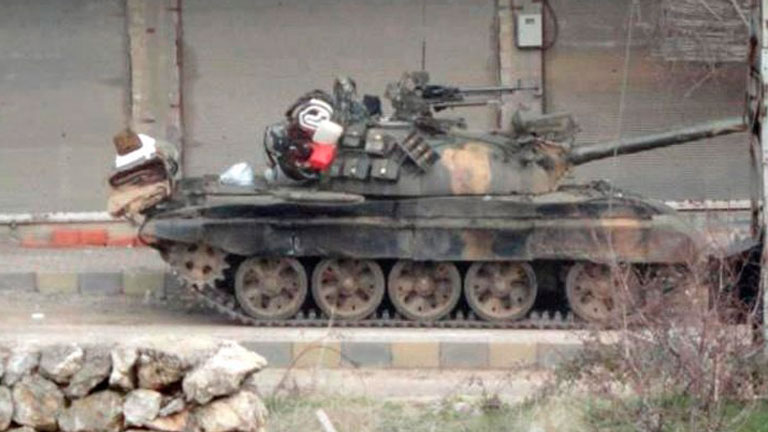Las tropas de al Asad intensifican su ofensiva contra los rebeldes en Homs 