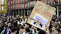 Ir al Video&nbsp;Los sindicatos cifran el seguimiento de la huelga educativa en el 70% y el Ministerio, en el 20%