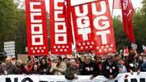 Ir al Video&nbsp;Los sindicatos piden a Rajoy que priorice el empleo