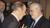 Ir al Video&nbsp;Los socialistas piden a Mariano Rajoy que convoque a todos los partidos para buscar soluciones a la crisis