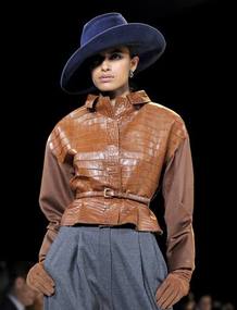 Uno de los &uacute;ltimos dise&ntilde;os de Carolina Herrera, protagonista de 'Solo Moda'