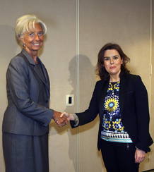 SORAYA SÁENZ DE SANTAMARÍA Y CHRISTINE LAGARDE SE REÚNEN EN WASHINGTON SORAYA SÁENZ DE SANTAMARÍA Y CHRISTINE LAGARDE SE REÚNEN EN WASHINGTON