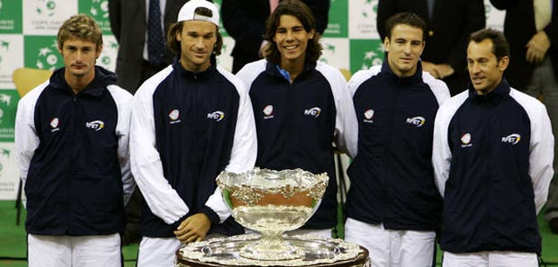 Equipo vencedor de la Copa Davis de 2004. Aquel a&ntilde;o la Rep&uacute;blica Checa fue uno de los rivales.