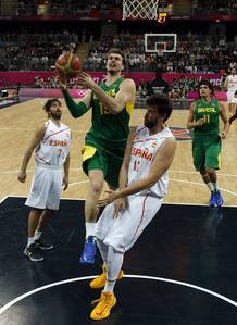 Splitter entra a canasta ante la oposici&oacute;n de Navarro y Marc Gasol.