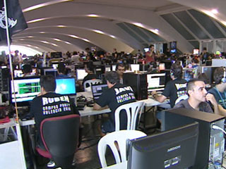Ver v&iacute;deo  'Steve Wozniak, co fundador de Apple, ha visitado hoy la Campus Party'