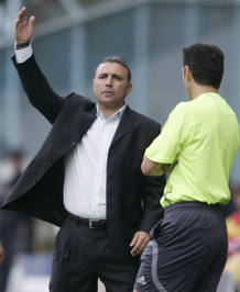 Stoichkov entren&oacute; en Espa&ntilde;a al Celta, pero no pudo evitar que descendiera