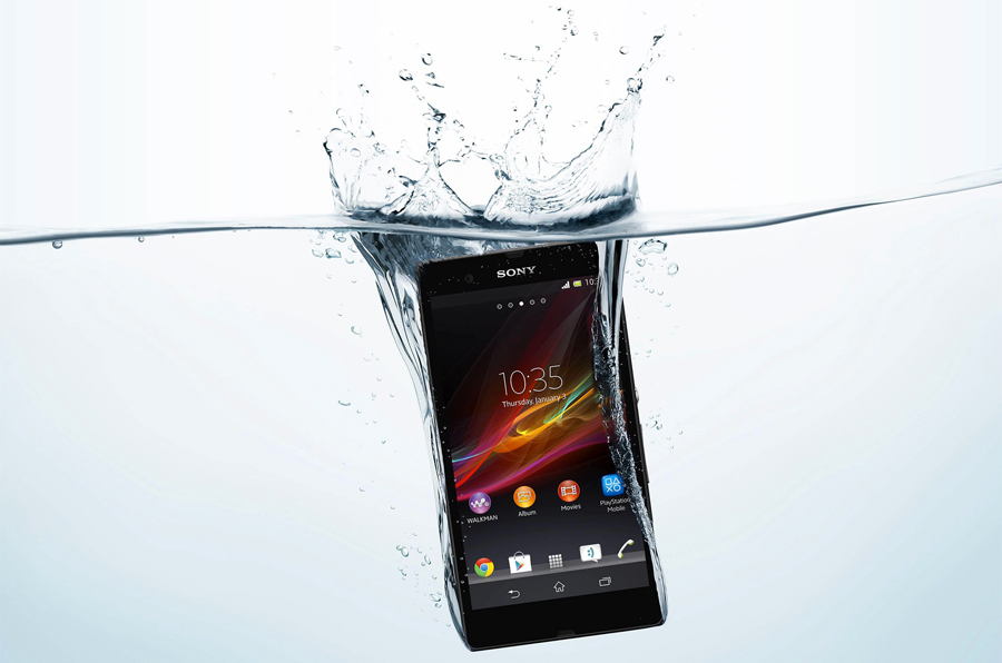 <strong>El tel&eacute;fono resistente al agua pronto en Europa</strong>