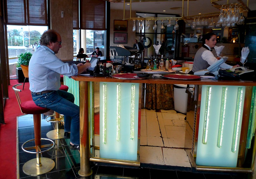 <strong>Fibra &oacute;ptica para Cuba</strong>