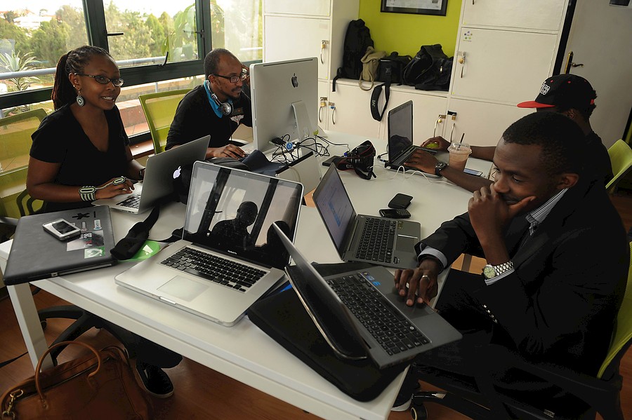 <strong>Ordenadores contra la violencia</strong>