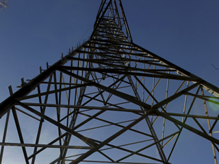 Ver v&iacute;deo  'La subida del precio de la luz afectar&aacute; a 17 millones de hogares y pymes'