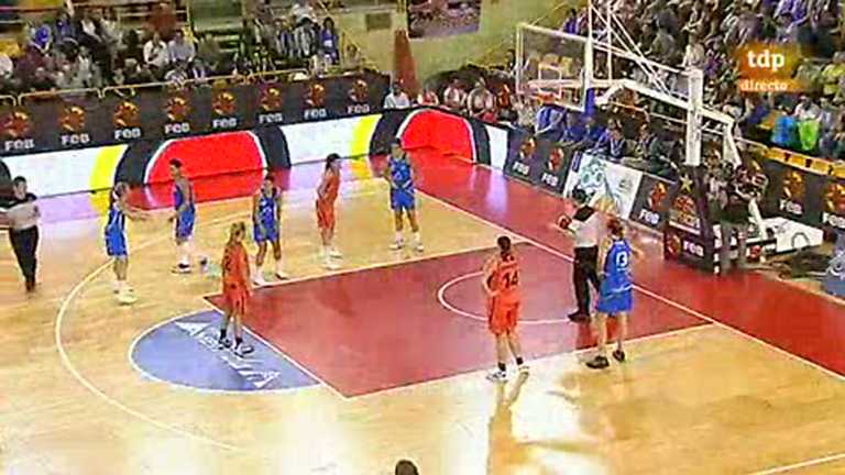 Baloncesto femenino - Supercopa: Perfumer&iacute;as Avenida - Uni Girona