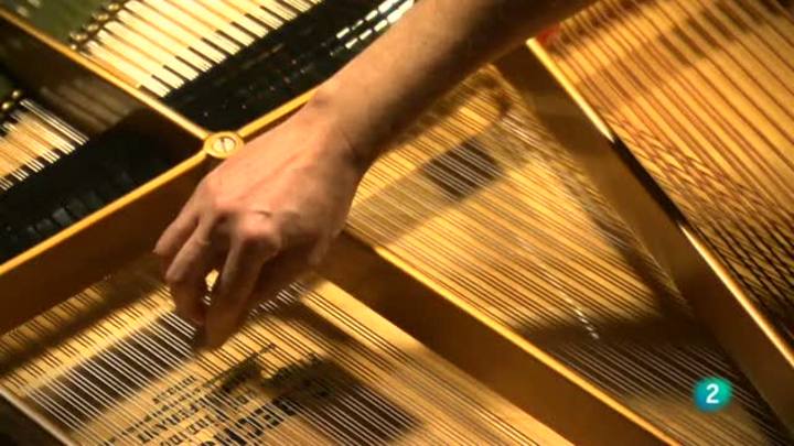 Un cuento para a&ntilde;o nuevo -  Suso Saiz - Composici&oacute;n Musical