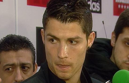 Ronaldo: 'La tarjeta roja es una verg&uuml;enza'