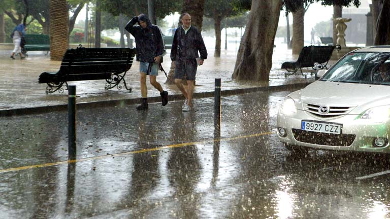 Alerta en Canarias por fuertes vientos y tormentas