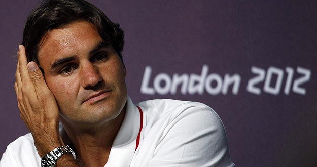El tenista suizo Roger Federer durante la rueda de prensa que ha ofrecido en Londres. El tenista suizo Roger Federer durante la rueda de prensa que ha ofrecido en Londres.