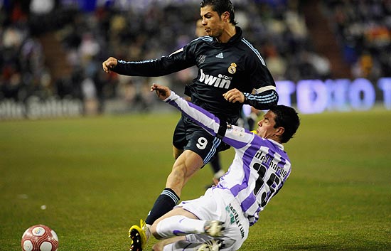 Demasiada tensi&oacute;n en Zorrilla reflejada en patadas
