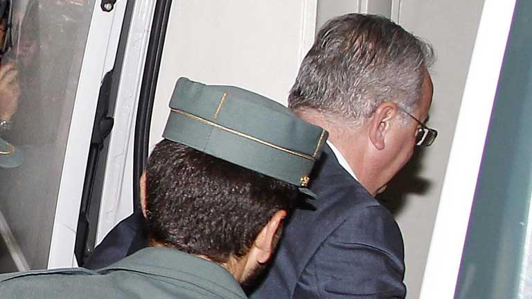 En prisi&oacute;n el ex consejero de Empleo de la Junta de Andaluc&iacute;a, Antonio Fern&aacute;ndez
