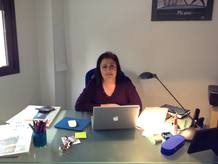 Las mujeres emprenden m&aacute;s con la crisis