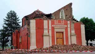Ver v&iacute;deo  'El terremoto de Ferrara destruye importantes monumentos'
