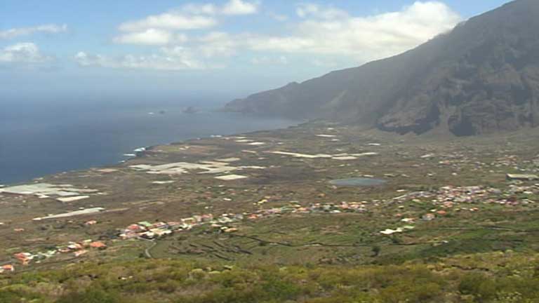 La tierra vuelve a temblar en la isla de El Hierro