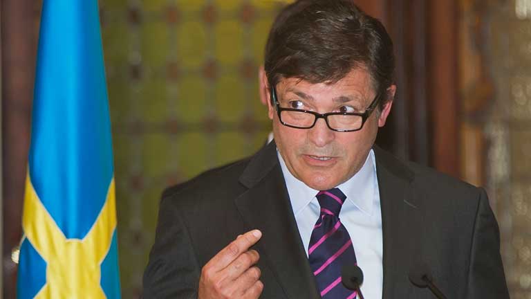 Javier Fern&aacute;ndez toma posesi&oacute;n en el Principado de Asturias