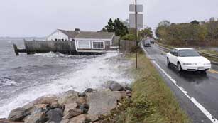 Ver vídeo  'La tormenta Sandy deja su rastro en varias ciudades de la costa este'
