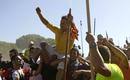 &Oacute;scar Zamorano es llevado a hombros tras matar al Toro de la Vega de 2011.