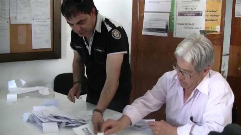 En Guijo de Galisteo, C&aacute;ceres y las pedan&iacute;as de Valr&iacute;o y El Bat&aacute;n se conocen los resultados del refer&eacute;ndum