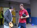 Ir al Video&nbsp;Torres, Piqu&eacute;, Busquets e Iraola lesionados