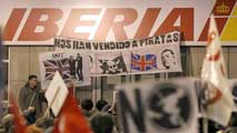 Ir al Video&nbsp;Trabajadores de Iberia muestran su rechazo al plan de reestructuraci&oacute;n de la compa&ntilde;&iacute;a