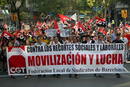 TRABAJADORES PROTESTAN ANTE LA SEDE CDC EN CONTRA DE LOS RECORTES SOCIALES Y LABORALES APROBADOS POR EL GOBIERNO