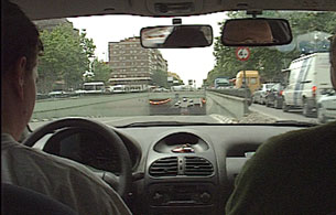 Ver v&iacute;deo  'Tr&aacute;fico estudia la posibilidad de dejar conducir un coche con 17 a&ntilde;os'