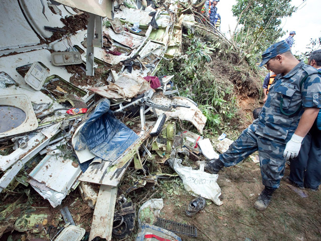 Accidente a&eacute;reo en Nepal