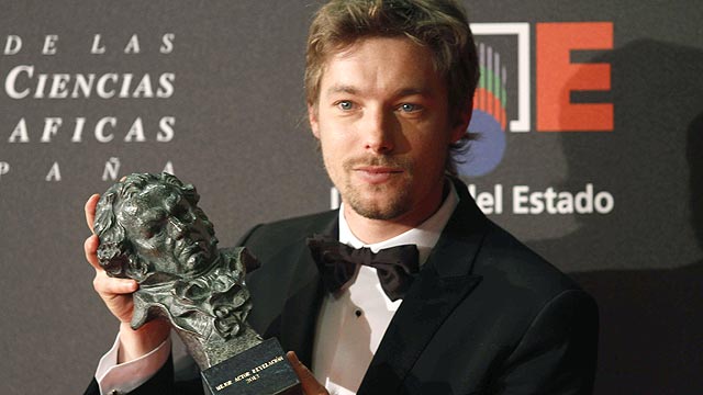 M&aacute;s Gente - Nos colamos detr&aacute;s del escenario de los Premios Goya con Jan Cornet