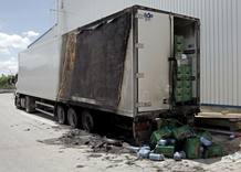 Tres detenidos por incendiar un cami&oacute;n