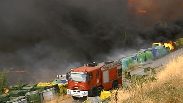 Pendientes de tres incendios declarados en Ribadavia, Pereiro de Aguiar y Vilar de Astr&eacute;s