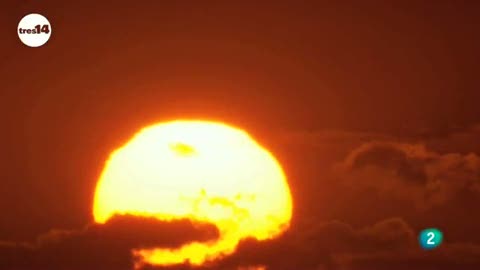 Ver v&iacute;deo  'tres14 - curiosidades cient&iacute;ficas - Tormenta solar'