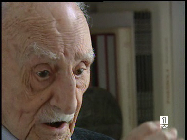 Ir al Video&nbsp;TVE entrevista a Francisco Ayala al cumplir 102 a&ntilde;os