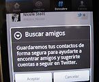 Twitter pide permiso al usuario para guardar su agenda Twitter pide permiso al usuario para guardar su agenda
