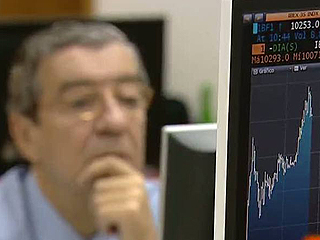 Ver v&iacute;deo  'La UE lucha por mantener a flote la econom&iacute;a griega'