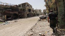 Ir al Video&nbsp;La Uni&oacute;n Europea levanta con condiciones su embargo de armas a la oposici&oacute;n siria