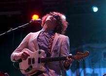 Uno de los integrantes del grupo Mystery Jets