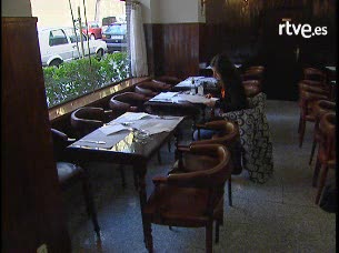 Ver v&iacute;deo  'Unos doscientos mil j&oacute;venes entran cada a&ntilde;o como becarios en las empresas espa&ntilde;olas'