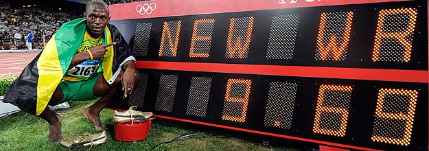 Usain Bolt ha batido el récord de todos los récords. El jamaicano voló en los 100 metros lisos y paró el cronómetro en 9.69. Usain Bolt ha batido el récord de todos los récords. El jamaicano voló en los 100 metros lisos y paró el cronómetro en 9.69.